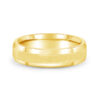 Beveled Edge Comfort Fit Gent's Band (6 mm) yellow gold