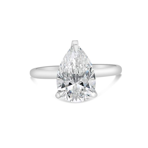 Classic Solitaire Engagement Ring in 14kt White Gold