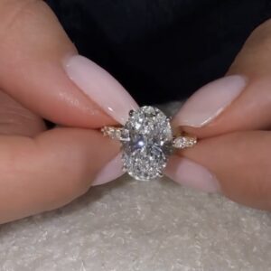 Jorge E.'s Engagement Ring