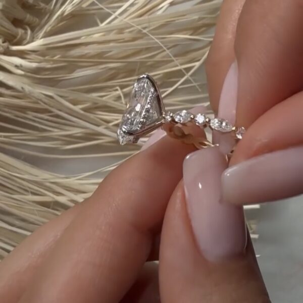 Jorge E.'s Engagement Ring - Image 3