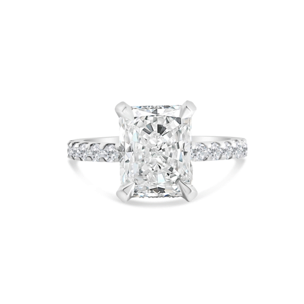 Evelyn H.’s Engagement Ring