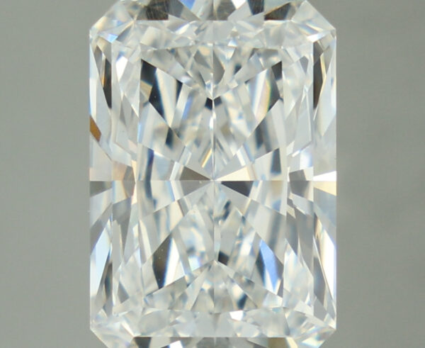 Mia B.’s Engagement Ring - Image 2