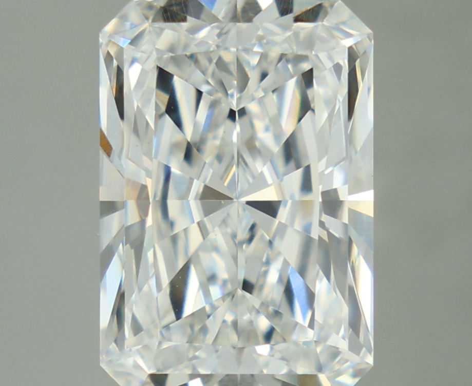 Mia B.’s Engagement Ring - Image 2