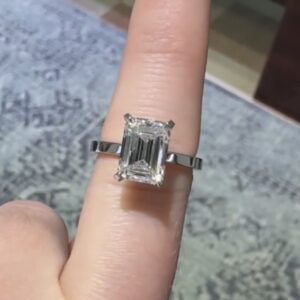 Chris H.'s Engagement Ring